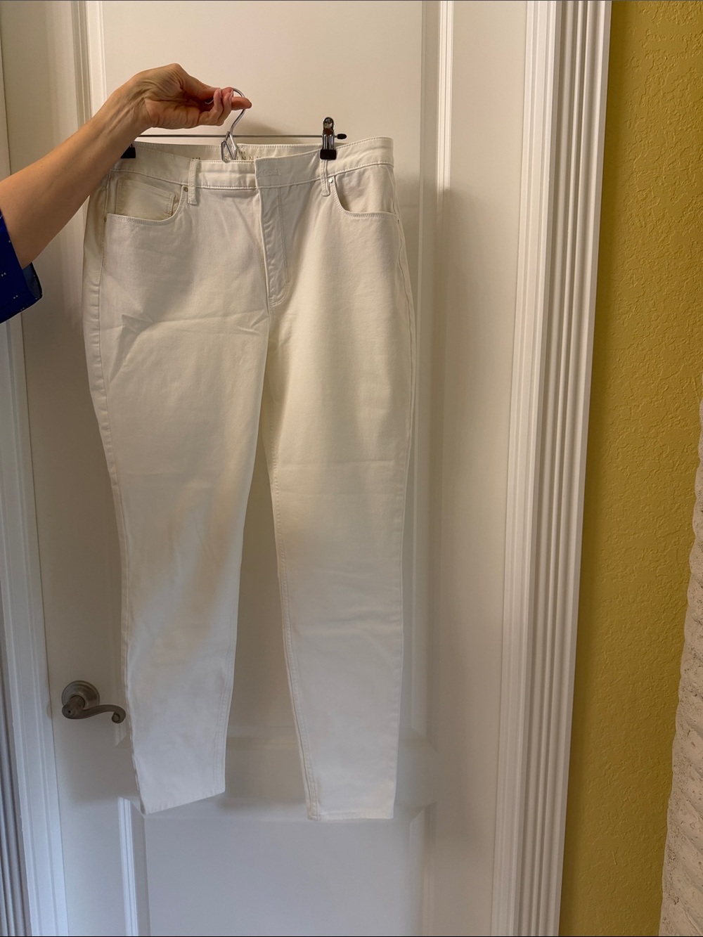 Women's White Stretch Skinny Jeans